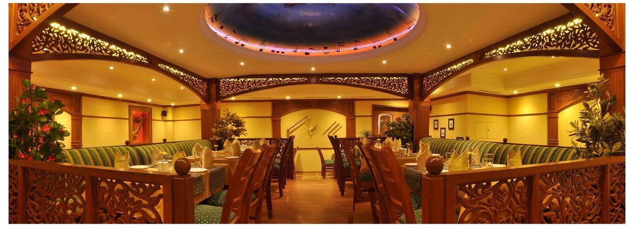 Hotel The Grand Regent Coimbatore Exterior foto